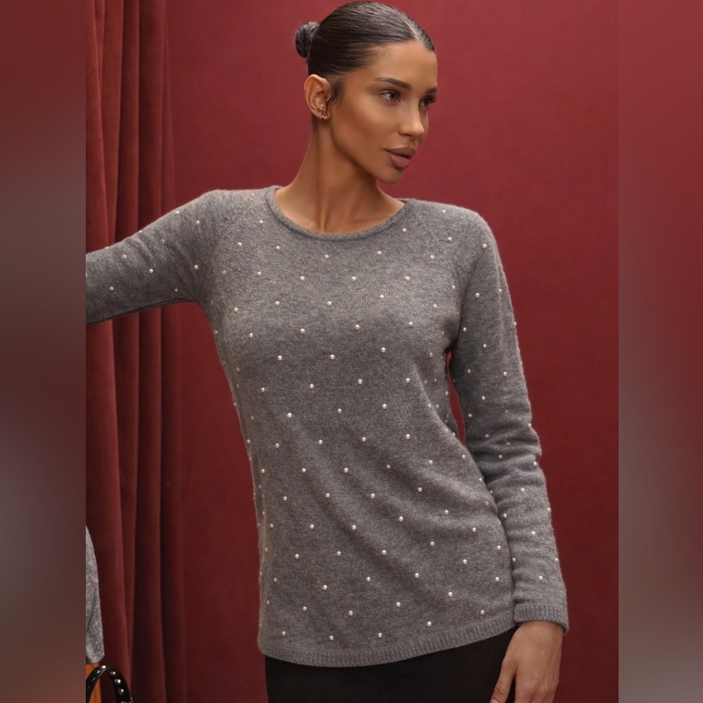 InCashmere Grey Pearl-Dotted Crewneck Sweater
